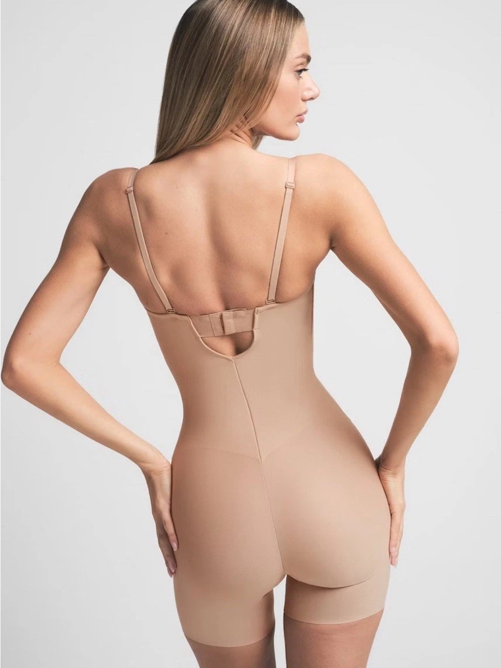 Skims Body Sz M Zoned Underwire Mid Thigh Bodysuit Core Sculpt Clay BD-ONS-9547W - Picture 2 of 9